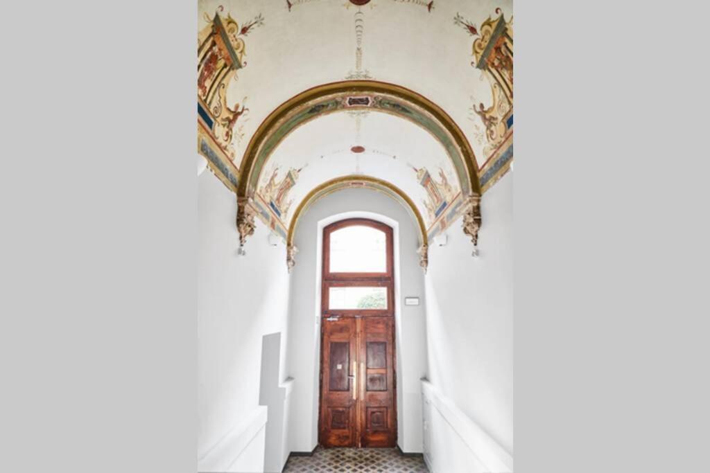 Househost Apartment I: Studencka Street Краків Екстер'єр фото